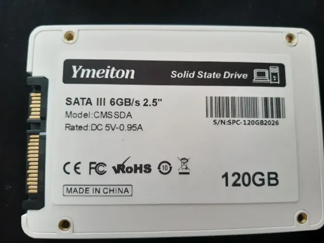 SSD 120GB usado somente há 1 mês, novinho, 100% saudável