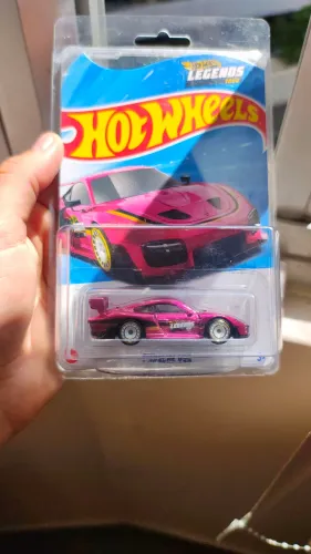 Hot Wheels legends