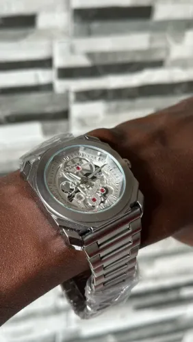 Relógio masculino Bvlgari