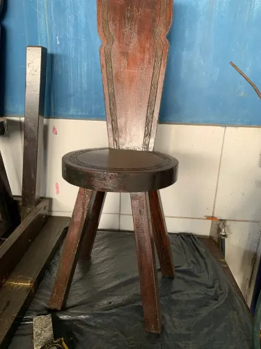 Mesa artesanal com quatro cadeiras 150/93 