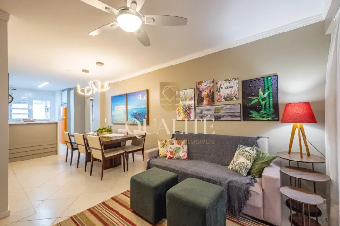 Apartamento com 77,92 m2, 2 quartos, 1 suíte, 2 banheiros, R$ 950.000,00 - Praia Brava - F