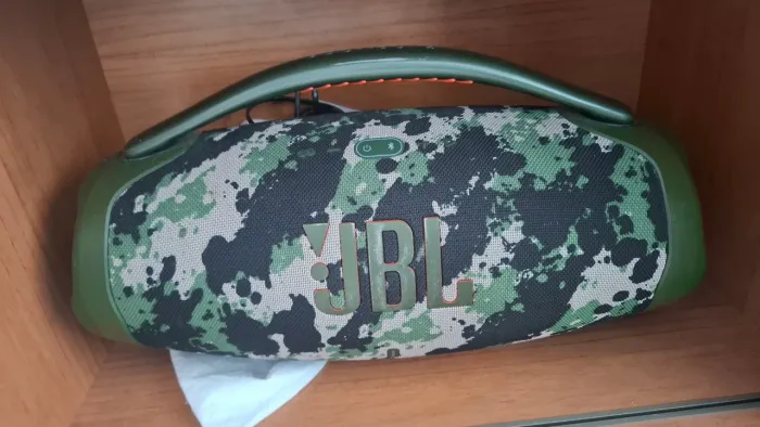 Bombox 3