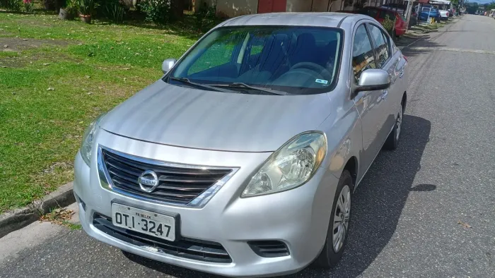 Nissan Versa SV 1.6 16V Flex Fuel 4P Mec. 2014