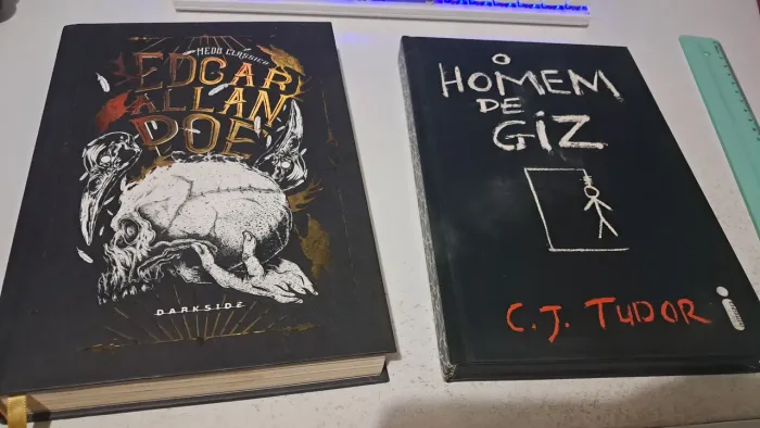 Livro Edgar Allan Poe + o Homem de giz
