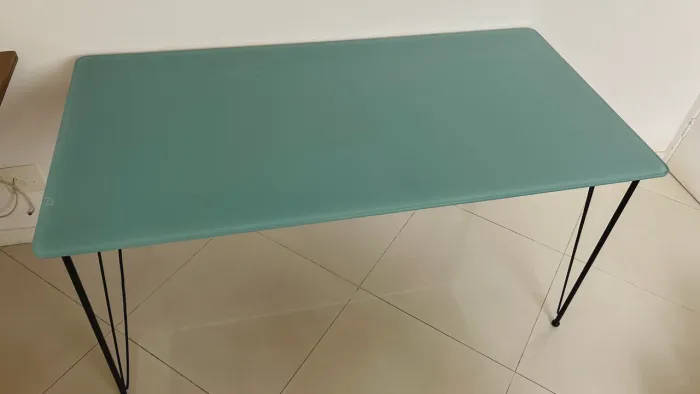 Mesa de jantar para 6 lugares 1,48x0,76m