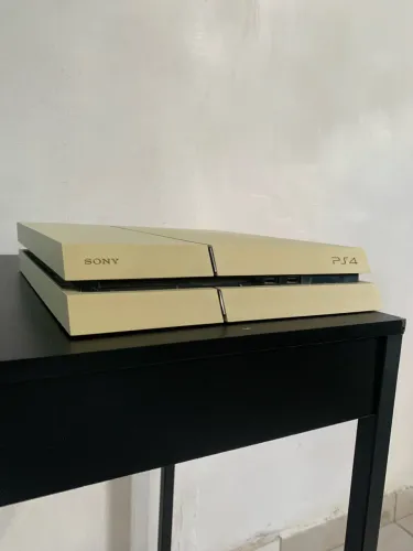 Ps4 semi novo !! LEIA A DESCRIÇÃO