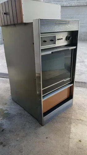 Forno kitchens relíquia super conservado