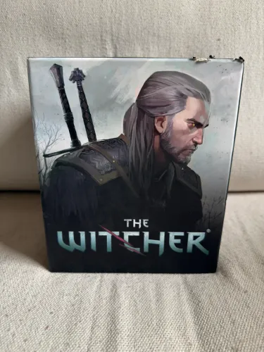 Box The Witcher