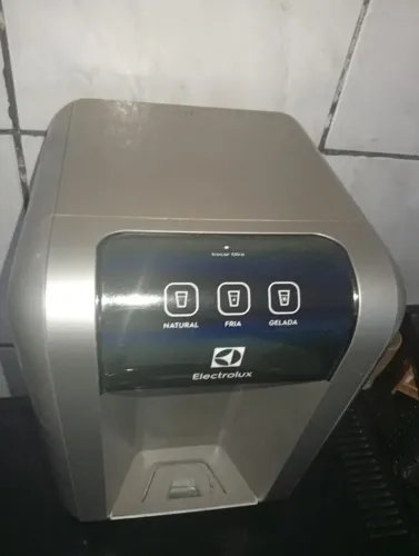 Purificador de água Electrolux (leia o anúncio)