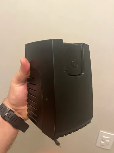 Estabilizador TS Shara PowerEst 500VA Bivolt