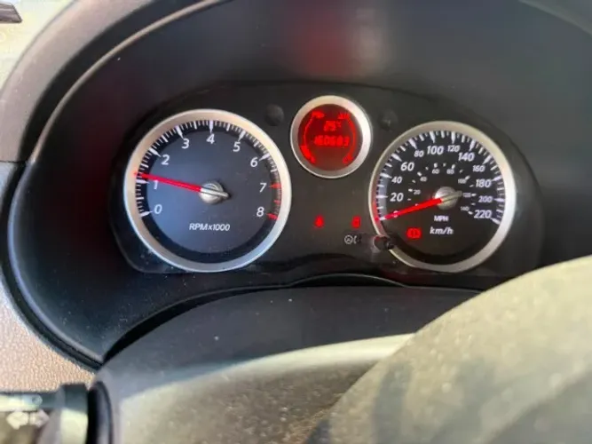Nissan Sentra 2.0/ 2.0 Flex Fuel 16V Mec. 2012