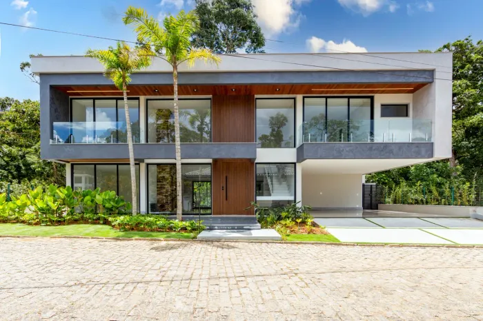 Casa com 4 quartos em Quebra Frascos, Teresópolis