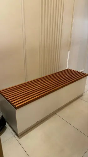 Banco alemão com baú