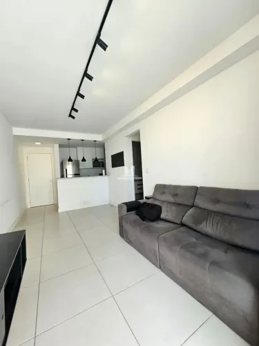 Apartamento semimobiliado 1 quarto com vaga próximo à Pelinca