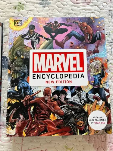 LIVRO IMPORTADO ENCYCLOPEDIA MARVEL