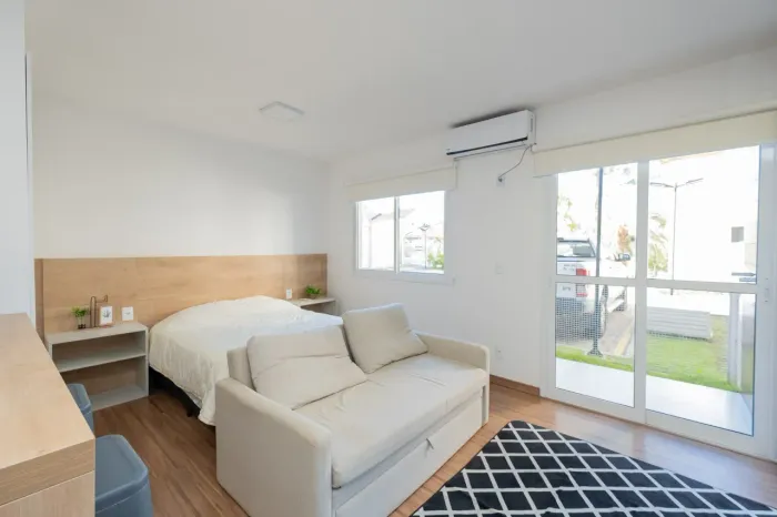 Loft Mobiliado com Garden para Aluguel nas Três Vendas em Pelotas RS com Vaga de Garagem,