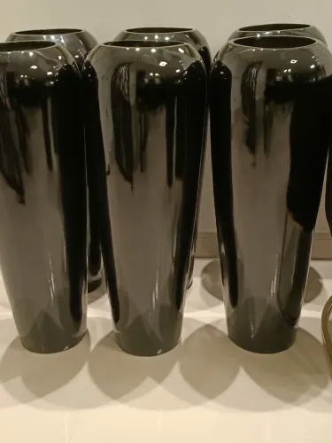 Vasos em fibra de vidro para plantas naturais e artificiais 