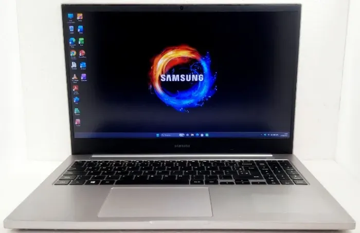 Vendo Notebook Samsung Core i3 10ª Geração com Ssd - Funcionando perfeitamente!