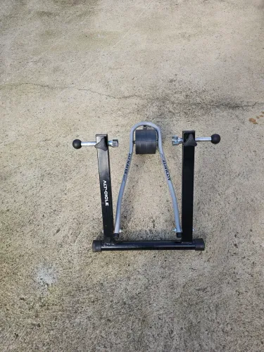Rolo de treino para bicicleta 