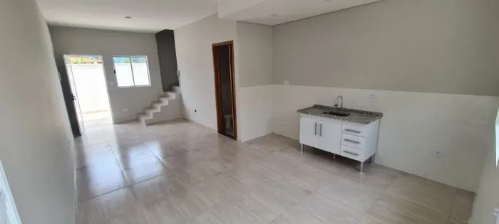 Casa (sobrado) Caraguatatuba litoral de São Paulo 2 quartos