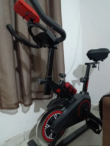 BICICLETA ERGOMÉTRICA