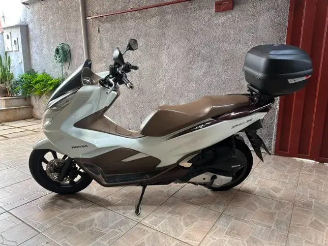 PCX DLX ABS 2021