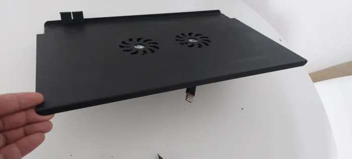 Pegar HOJE . Suporte articulado para notebook com cooler