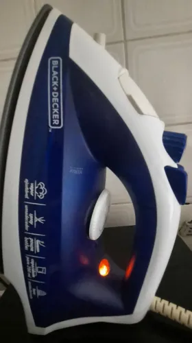 FERRO DE PASSAR BLACK & DECKER