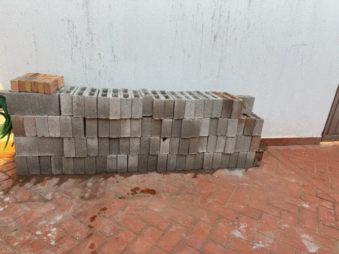 Bloco de concreto  por R$ 350,00