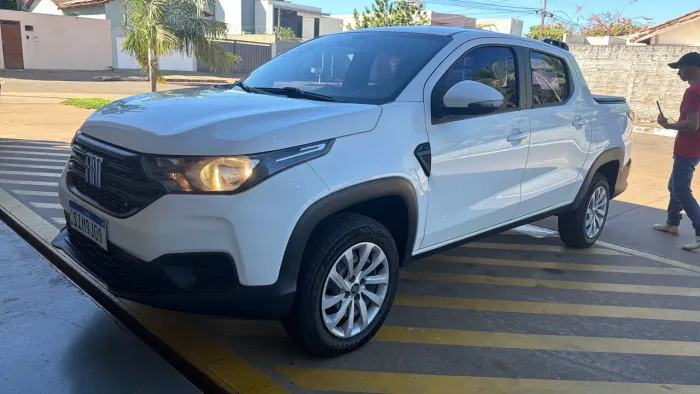 Fiat Strada Freedom 1.3 Flex 8V CD 2024
