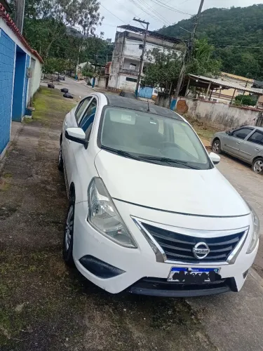 Nissan Versa 1.0 12V Flexstart 4P Mec. 2017