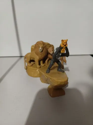 Peça rei leão 