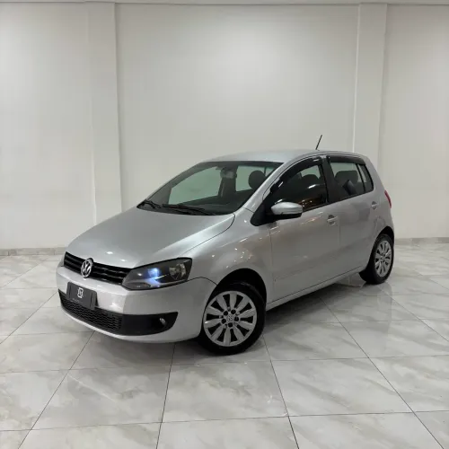 Volkswagen Fox 1.6 MI Total Flex 8V 5P 2013