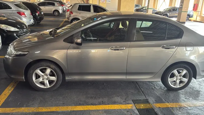 Honda City Sedan LX 1.5 Flex 16V 4P Aut. 2010