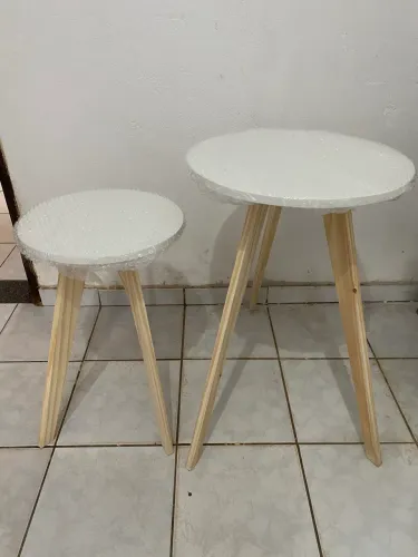 Mesinhas decorativas de mdf branco 