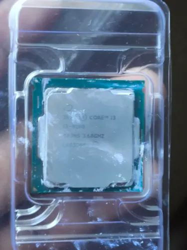 Intel core i3 8100