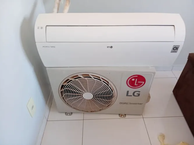 Ar condicionado Lg 12000 btus INVERTER