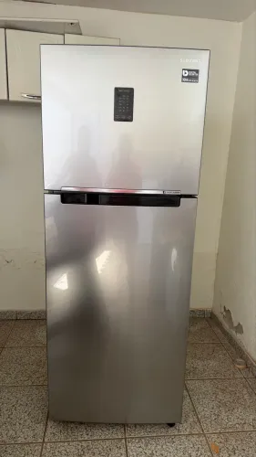 Geladeira Inox Samsung 385 litros