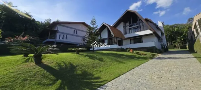 Casa com 3 dormitórios à venda no bairro Capitais em Timbó/SC