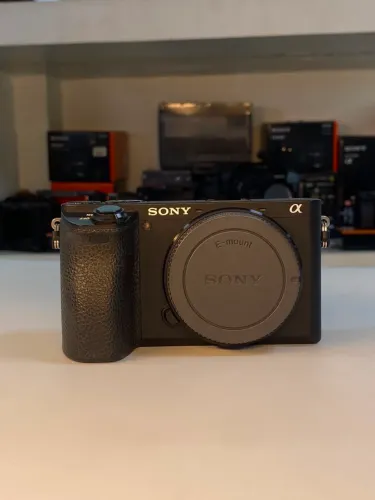 VENDO CÂMERA SONY A6500 3 baterias FW50 2 Carregadores