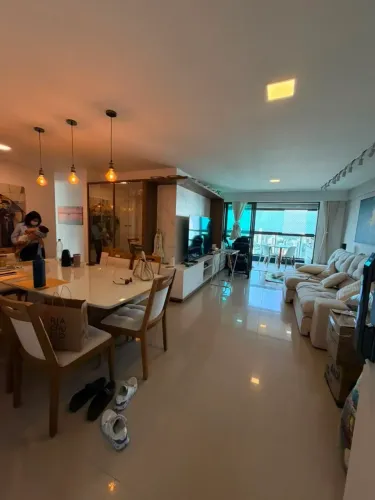 Locação: Lindo apartamento de 135 m², 4 quartos e 3 suítes em excelente empreendimento