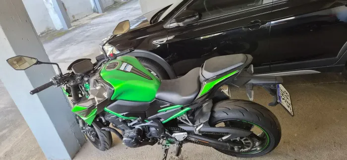 Kawazaki Z900