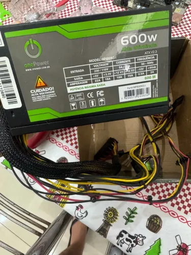Fonte de alimentação 600w one power