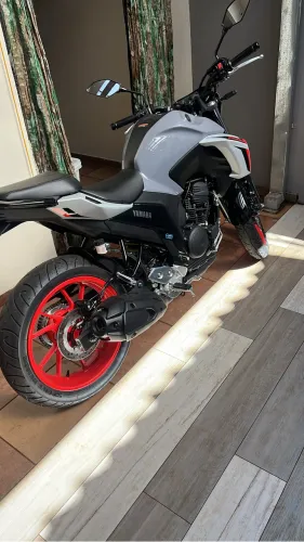 Fazer 250cc zero km