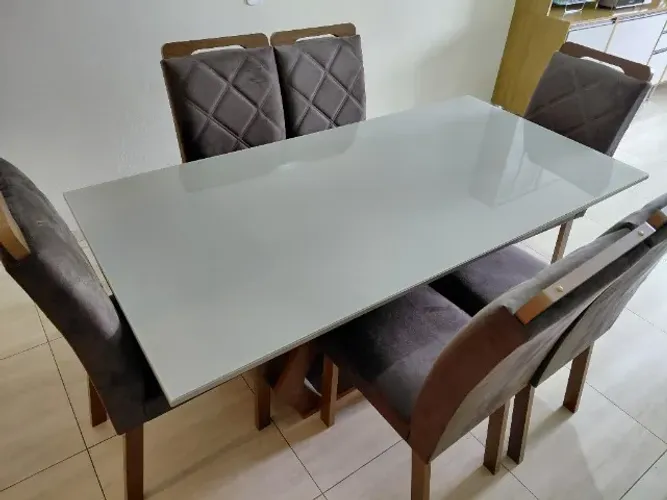 Conjunto de mesa de jantar com 6 cadeiras