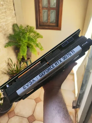 RTX 3070 TI EVGA FTW3 Ultra