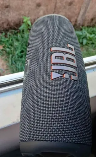 Caixa de som Bluetooth JBL Charge 5