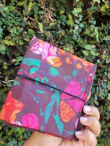 Organizador de bolsa estampado marrom