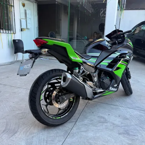 KAWASAKI NINJA 300