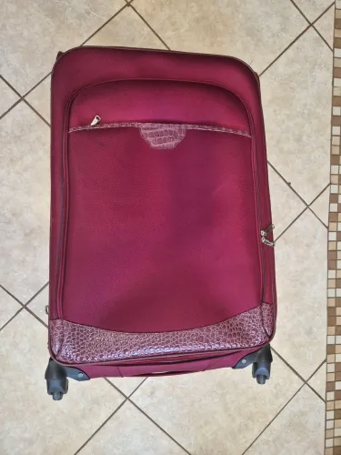Mala viagem 32kg vermelha